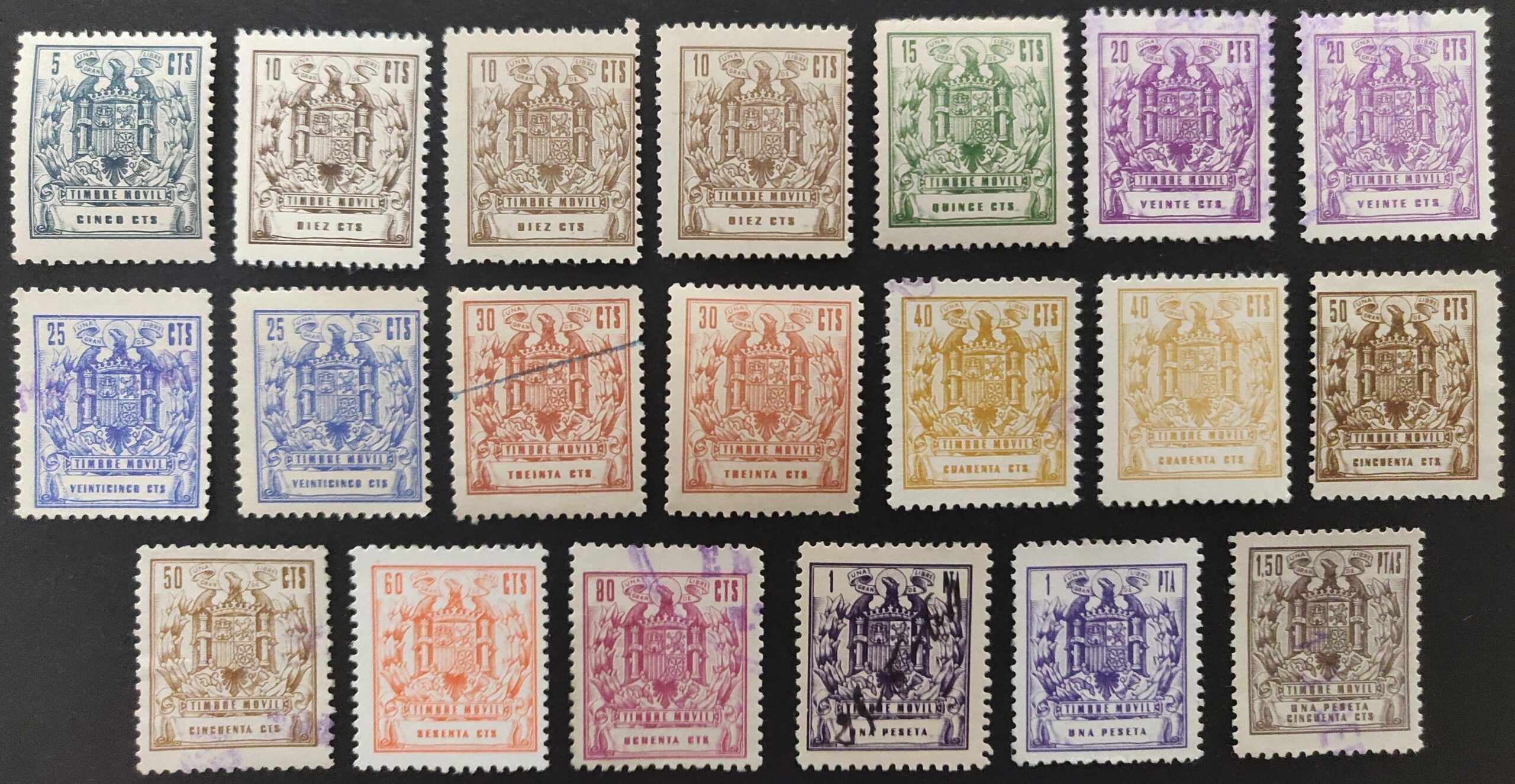 2257 Especial Móvil. 1960/76. Valores de la serie con variedades de color.